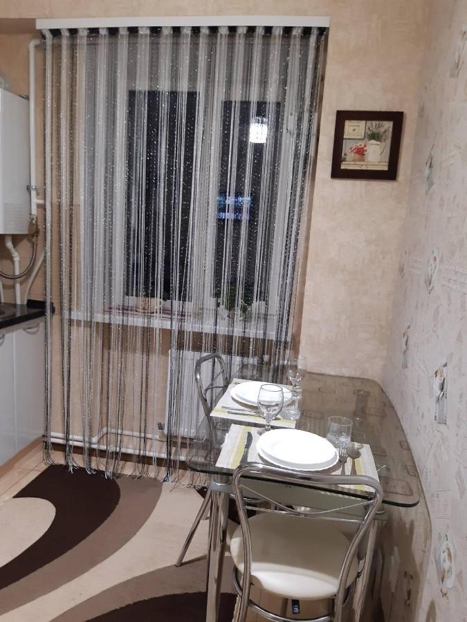Appartement Двокімнатна à Chepetivka Extérieur photo