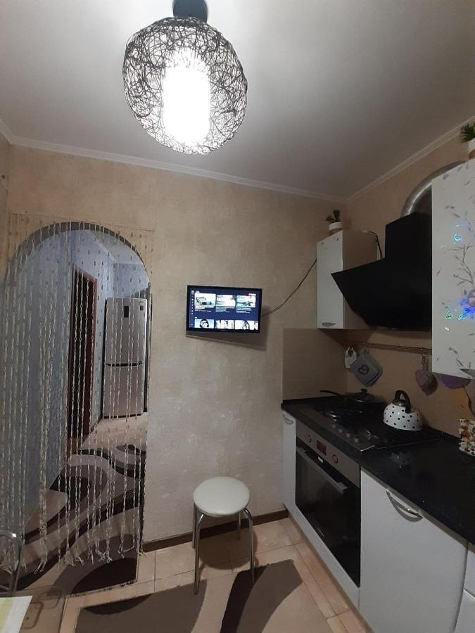 Appartement Двокімнатна à Chepetivka Extérieur photo